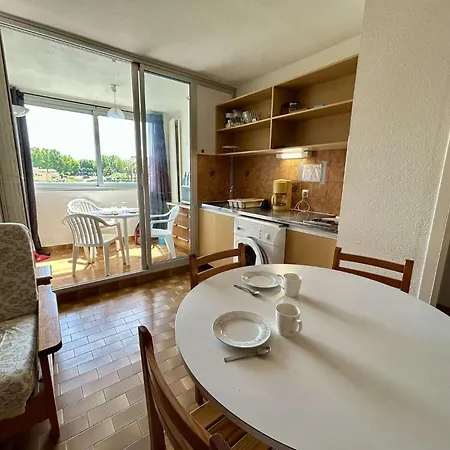 Bien Situe En Face De La Marina St Cyprien Sc895-145 * Saint-Cyprien (Pyrenees-Orientales)