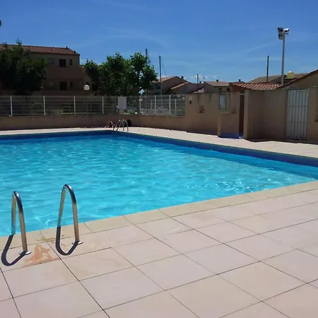 Bien Situe En Face De La Marina St Cyprien Sc895-145 Apartment