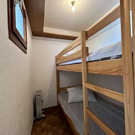 Bien Situe En Face De La Marina St Cyprien Sc895-145 *