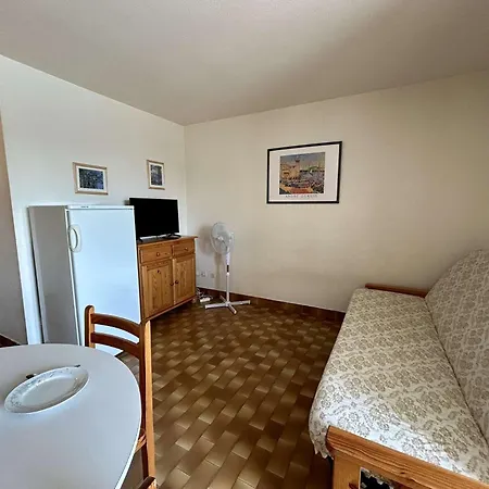 Bien Situe En Face De La Marina St Cyprien Sc895-145 * Saint-Cyprien (Pyrenees-Orientales)